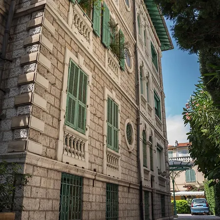 Atypique Coeur De -ac-